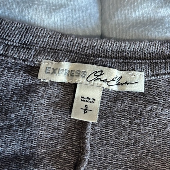 Grey Sweater T-Shirt (Small) - Picture 2 of 3